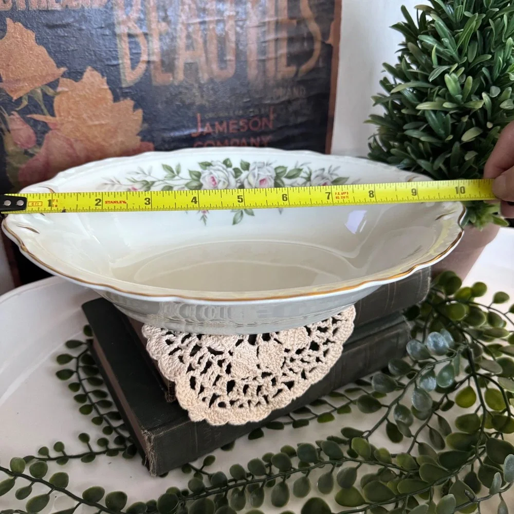 Prestige Fine China Mount Vernon Oval Vegetable Bowl White Rose Gold Trim 10